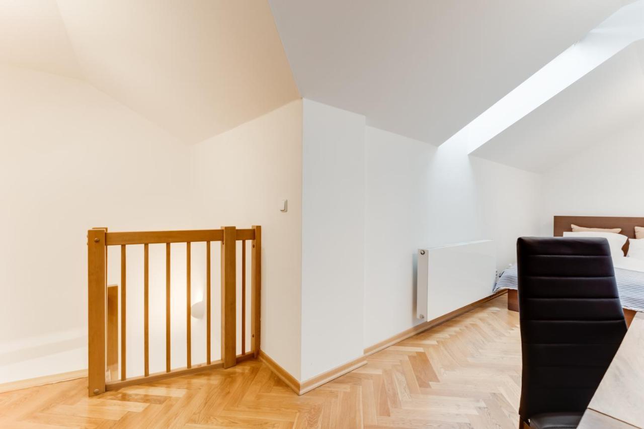 Jt'S Apartments Bilkova Str. Praha Bagian luar foto
