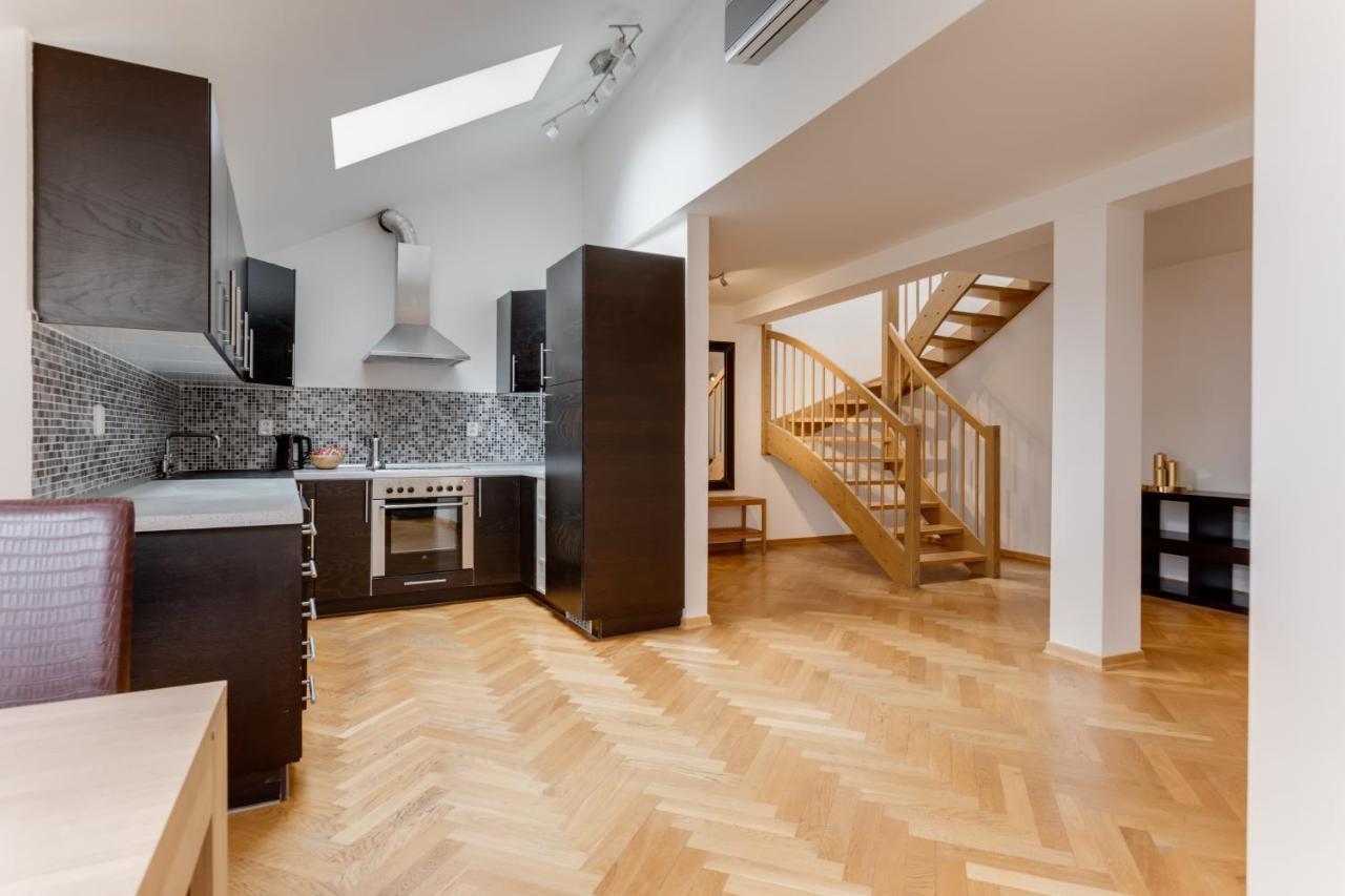 Jt'S Apartments Bilkova Str. Praha Bagian luar foto